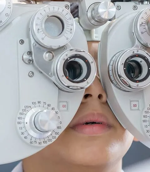 Eye checkup with phoropter