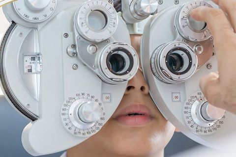 Eye checkup with phoropter
