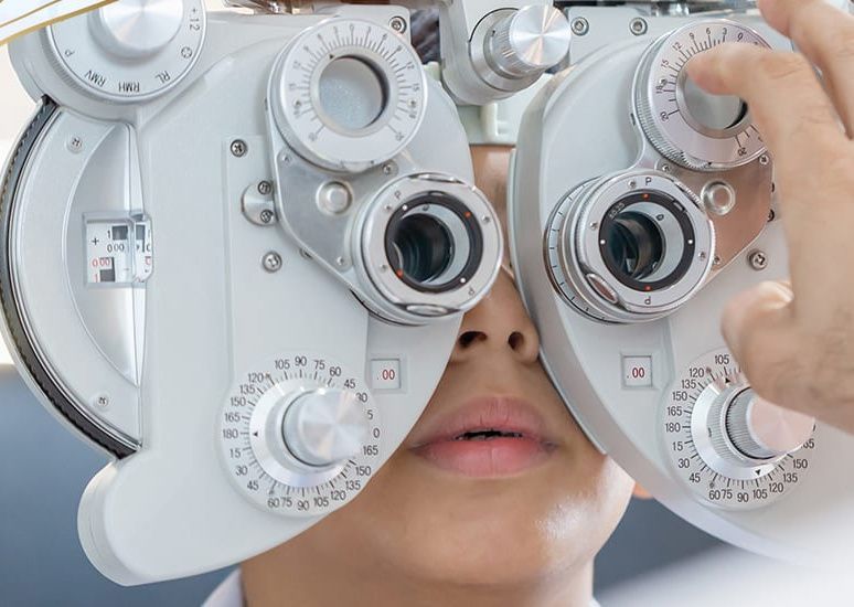 Eye checkup with phoropter